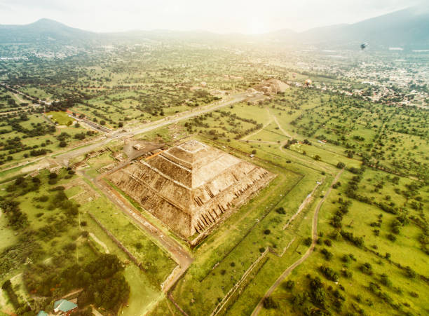 mitos historicos de teotihuacan